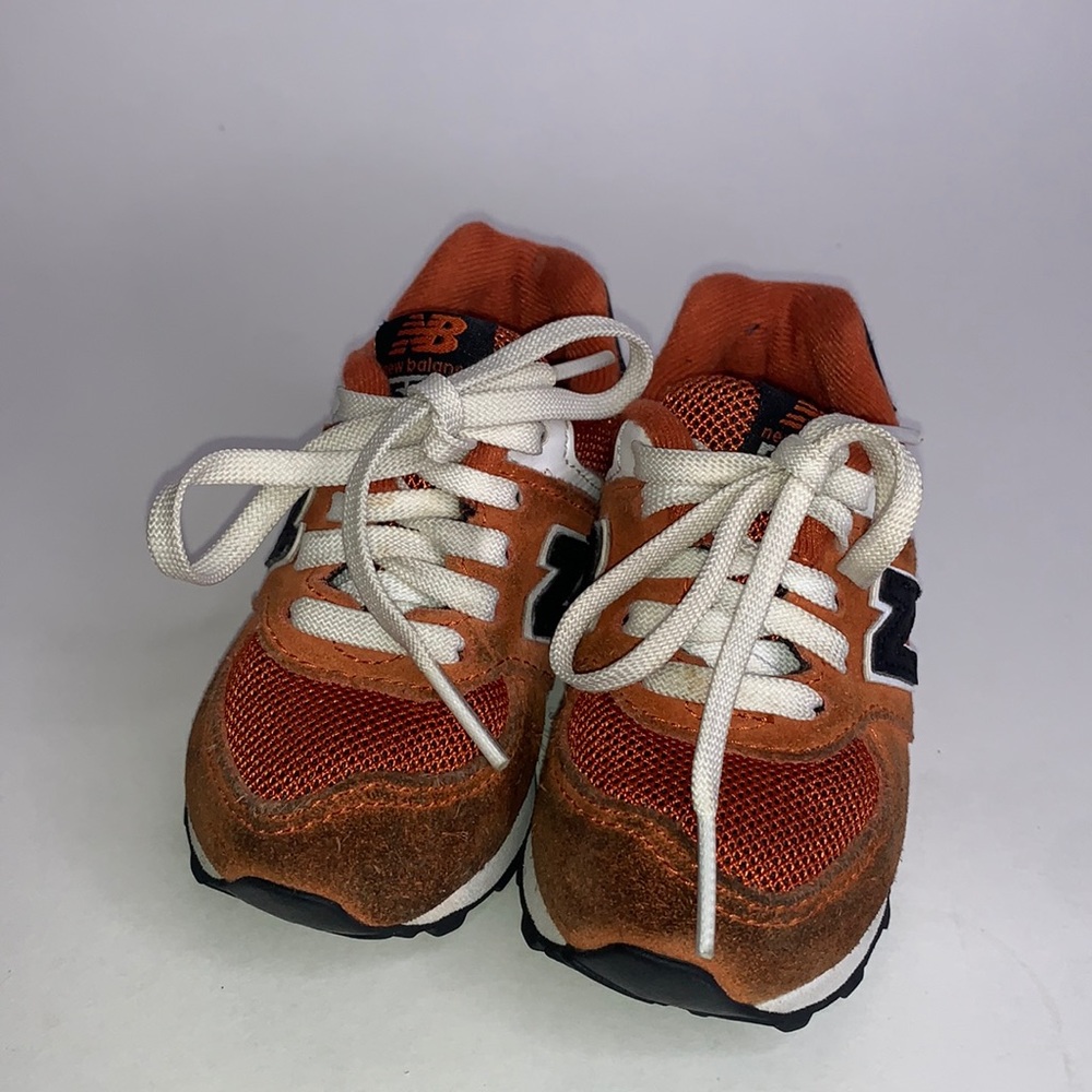 NEW BALANCE INFANTS SZ 5
